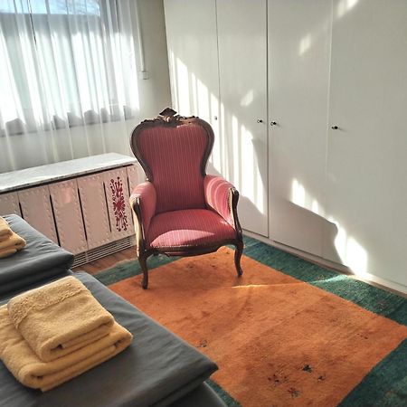 Waldeslust Warmbad Mit Balkon Und Privatem Parkplatz Lägenhet Villach Exteriör bild