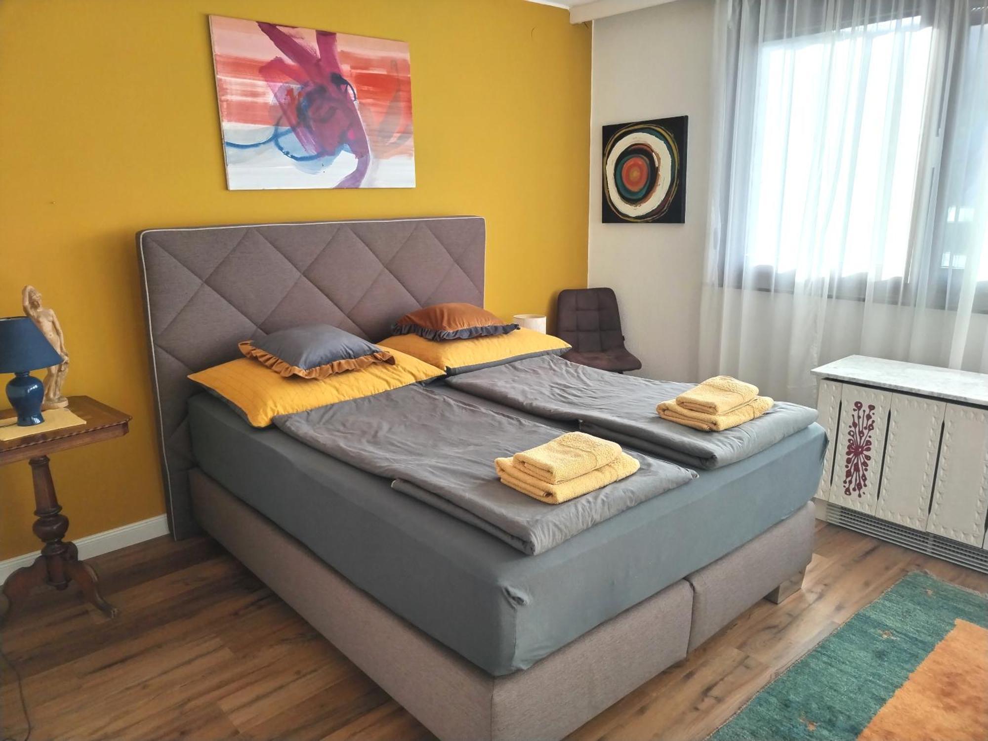 Waldeslust Warmbad Mit Balkon Und Privatem Parkplatz Lägenhet Villach Exteriör bild